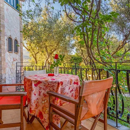 Castellos Bellos 3 *